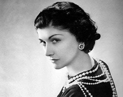 coco chanel donde nacio|Coco Chanel biografia wikipedia.